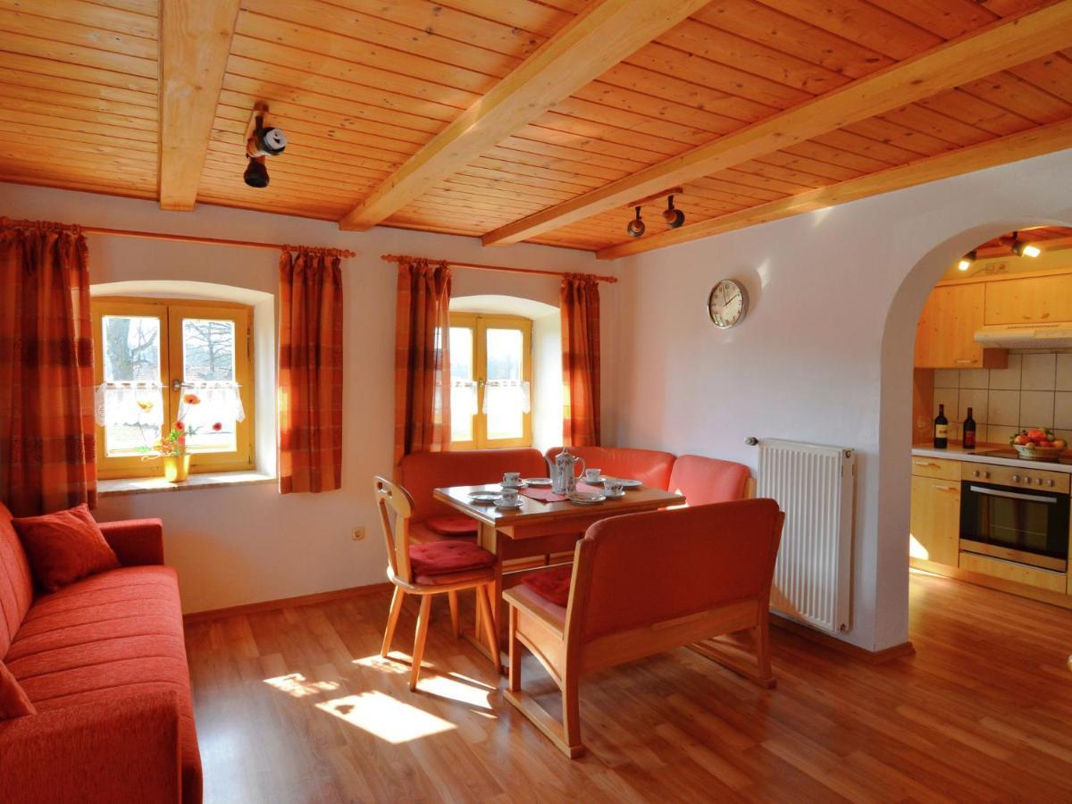 Lovely Holiday Home In Viechtach Near The Forest Exterior foto